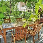 Grosse In Mit Privatem Balkon By Interhome Apartamento Palit