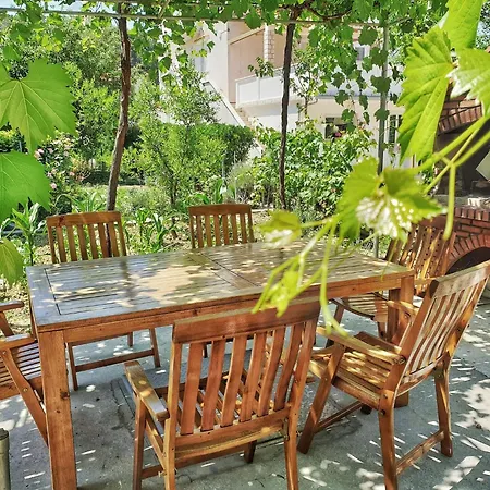 Grosse In Mit Privatem Balkon By Interhome Apartment Palit